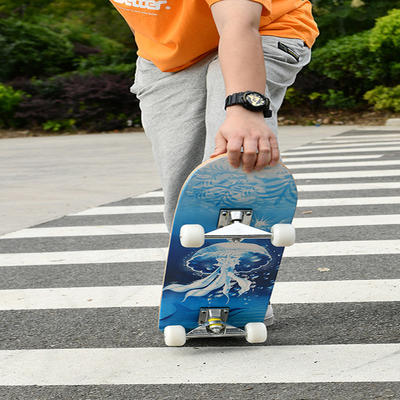 Custom Aluminum Alloy Paint Bracket Deck Skateboard Maple Wooden Skateboard